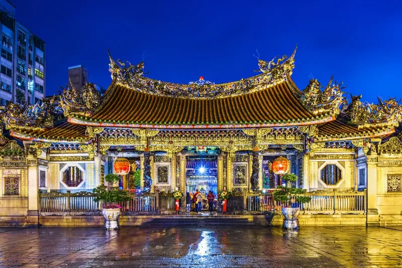 Flights to Taipei